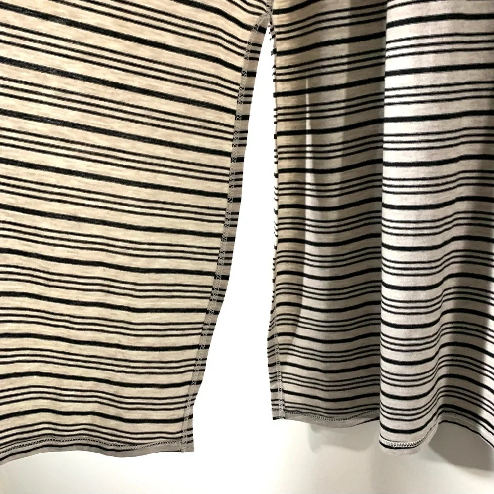 $2/35 Love Ryan Los Angeles Striped Duster Cardigan